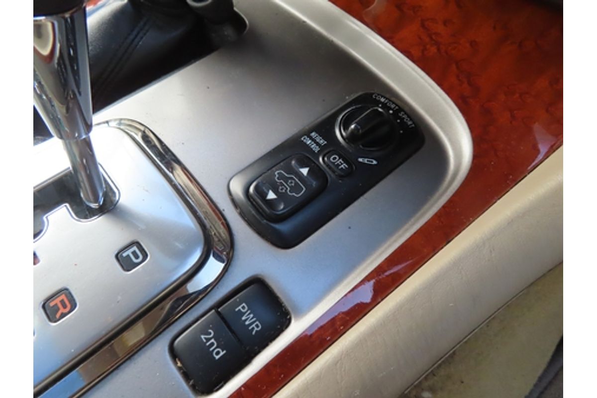 2002 Lexus LX LX470 UZJ100R