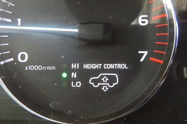 2002 Lexus LX LX470 UZJ100R