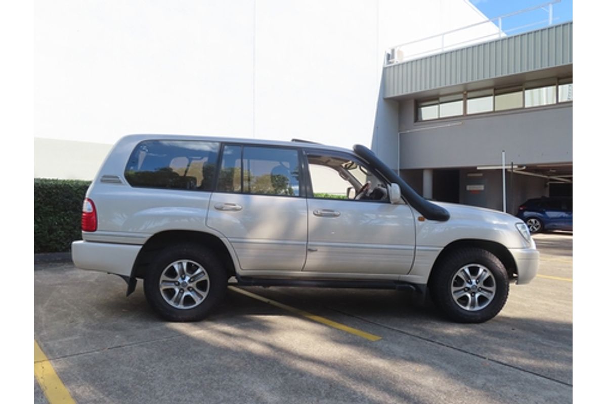 2002 Lexus LX LX470 UZJ100R