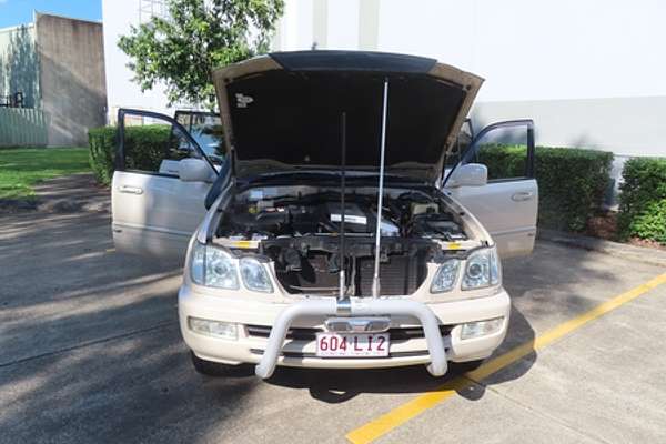 2002 Lexus LX LX470 UZJ100R