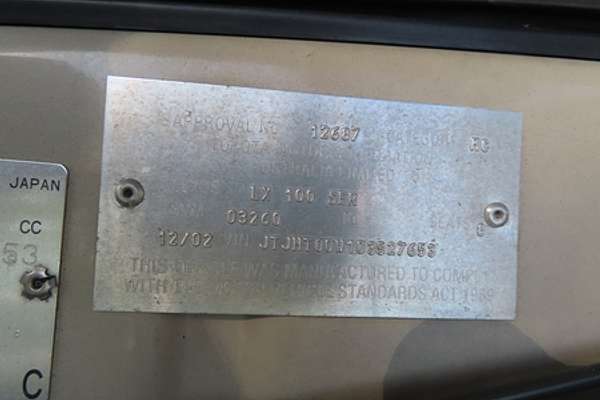 2002 Lexus LX LX470 UZJ100R