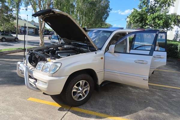 2002 Lexus LX LX470 UZJ100R