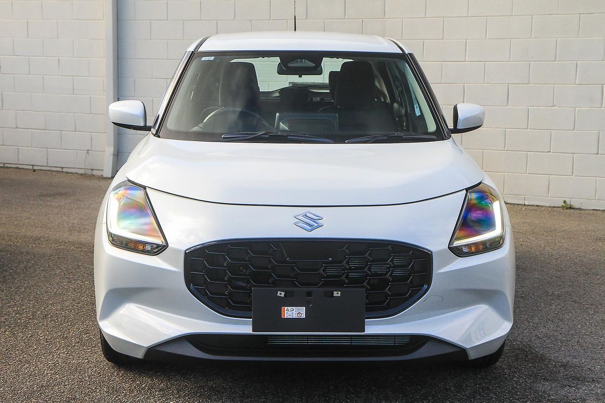 2025 Suzuki Swift Hybrid UZ