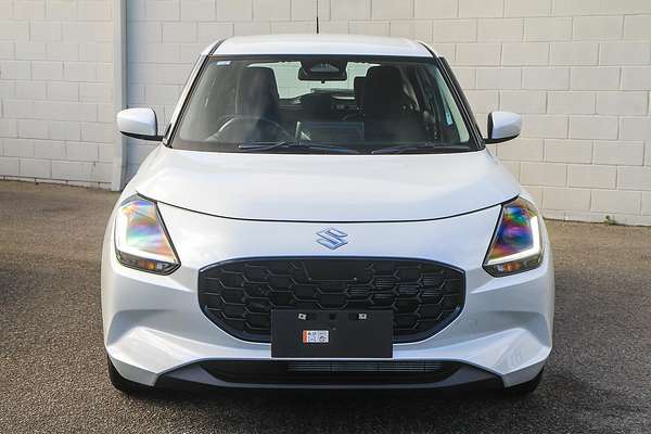 2025 Suzuki Swift Hybrid UZ