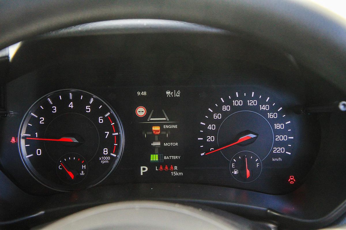 2025 Suzuki Swift Hybrid UZ