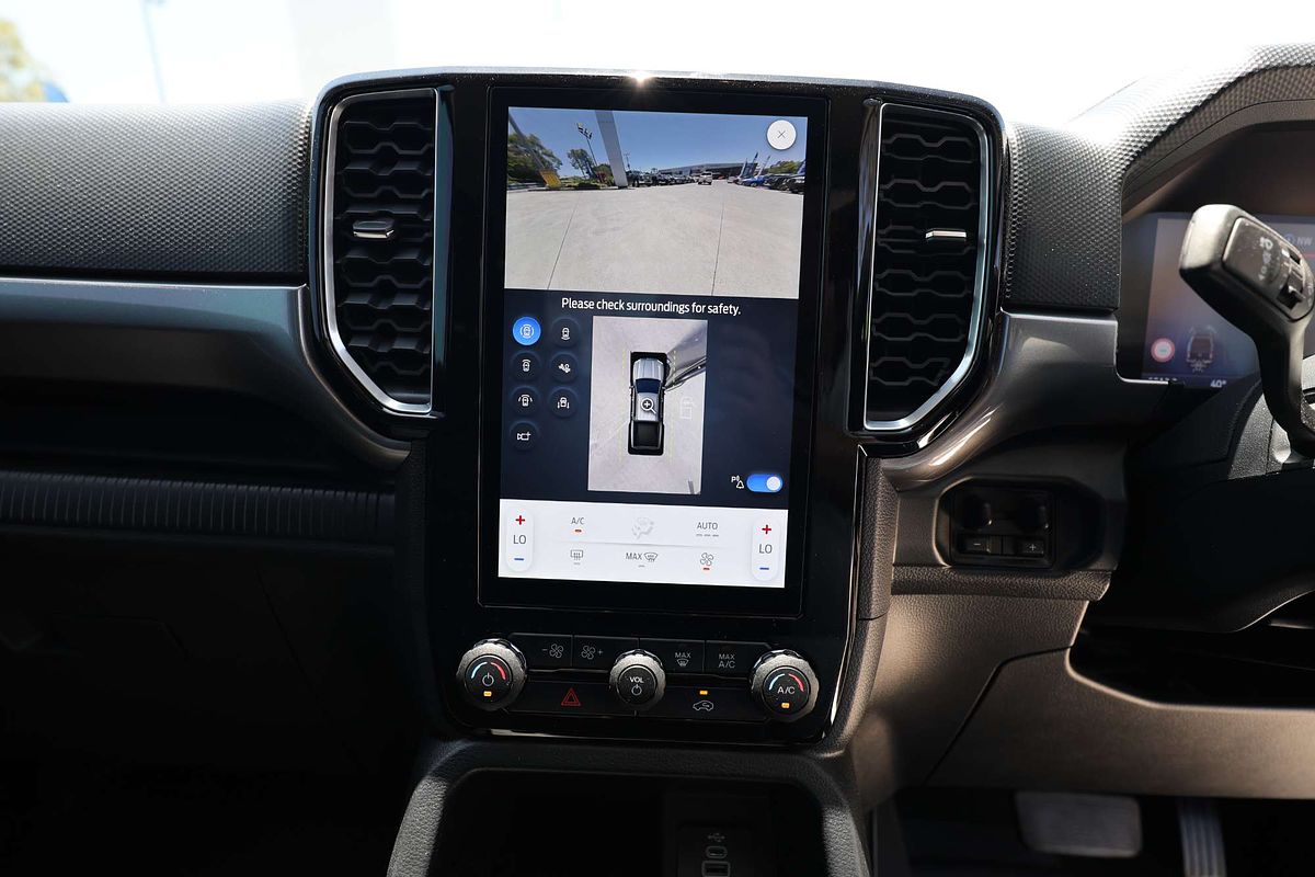 2025 Ford Ranger XLT  4X4 2.0L