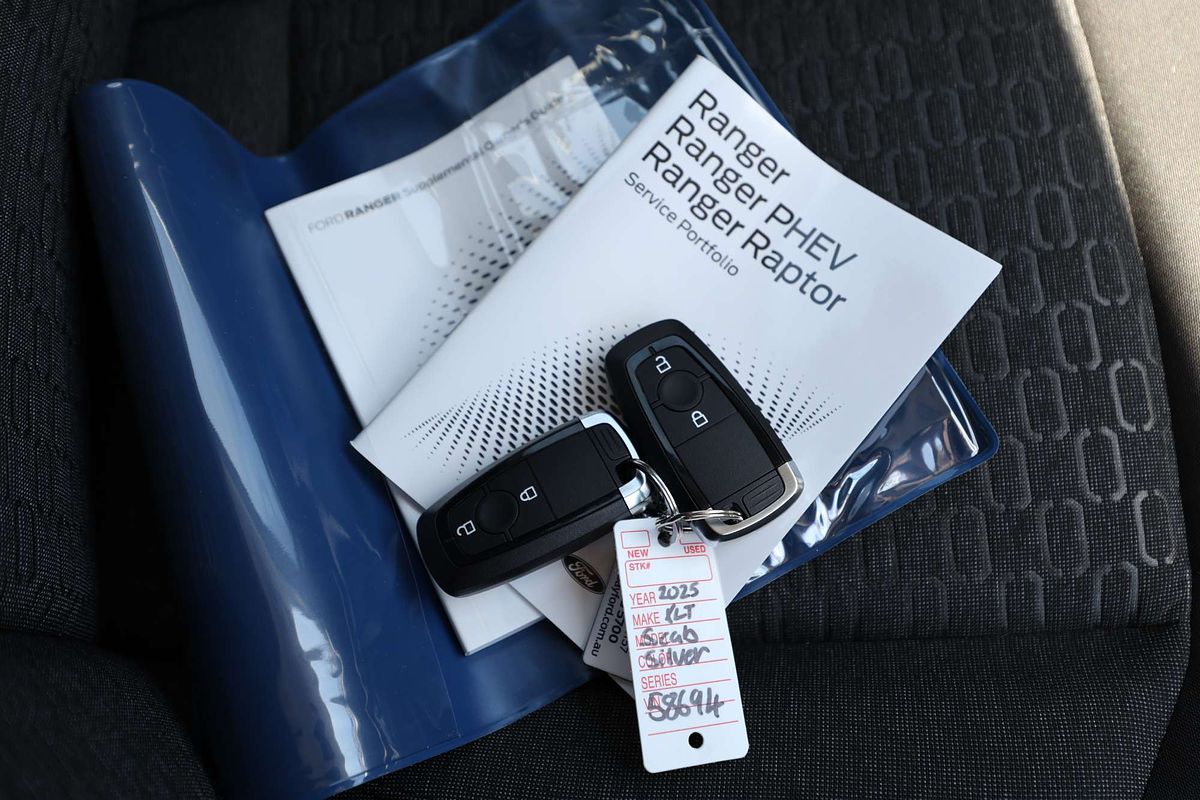 2025 Ford Ranger XLT  4X4 2.0L