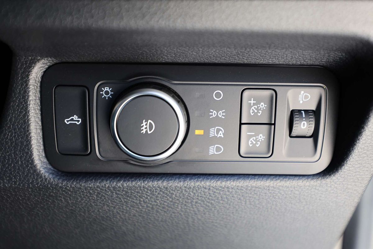 2025 Ford Ranger XLT  4X4 2.0L