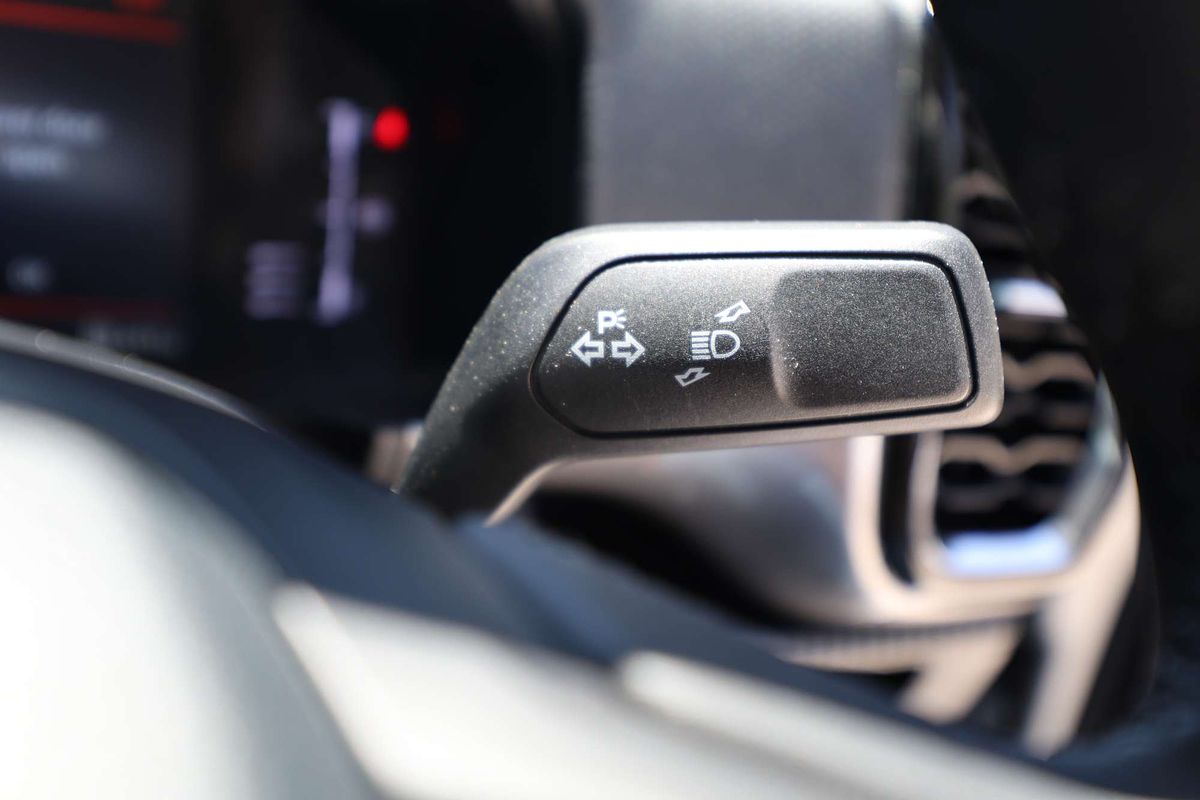 2025 Ford Ranger XLT  4X4 2.0L