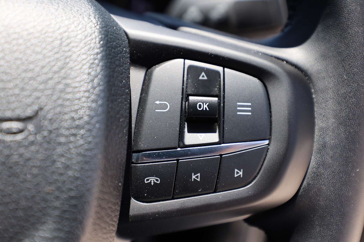 2025 Ford Ranger XLT  4X4 2.0L