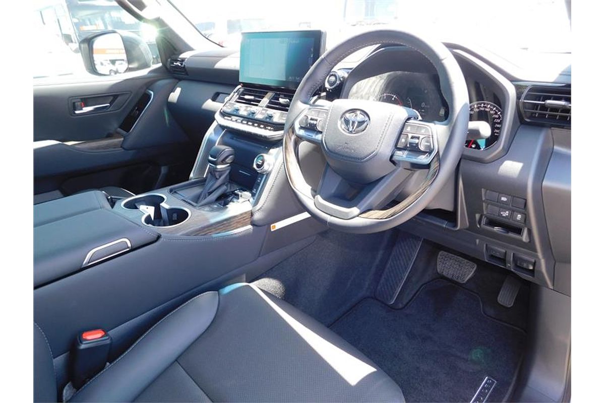 2024 Toyota Landcruiser VX FJA300R