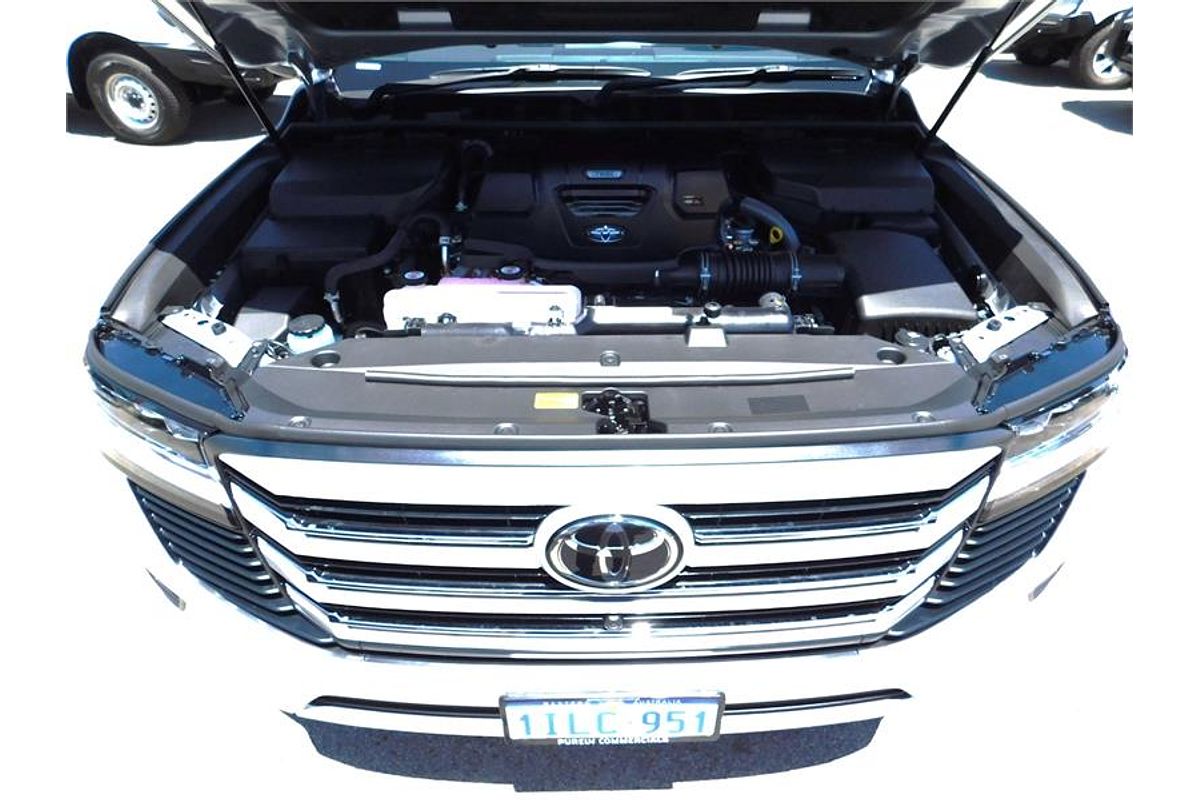 2024 Toyota Landcruiser VX FJA300R