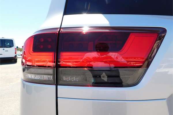 2024 Toyota Landcruiser VX FJA300R