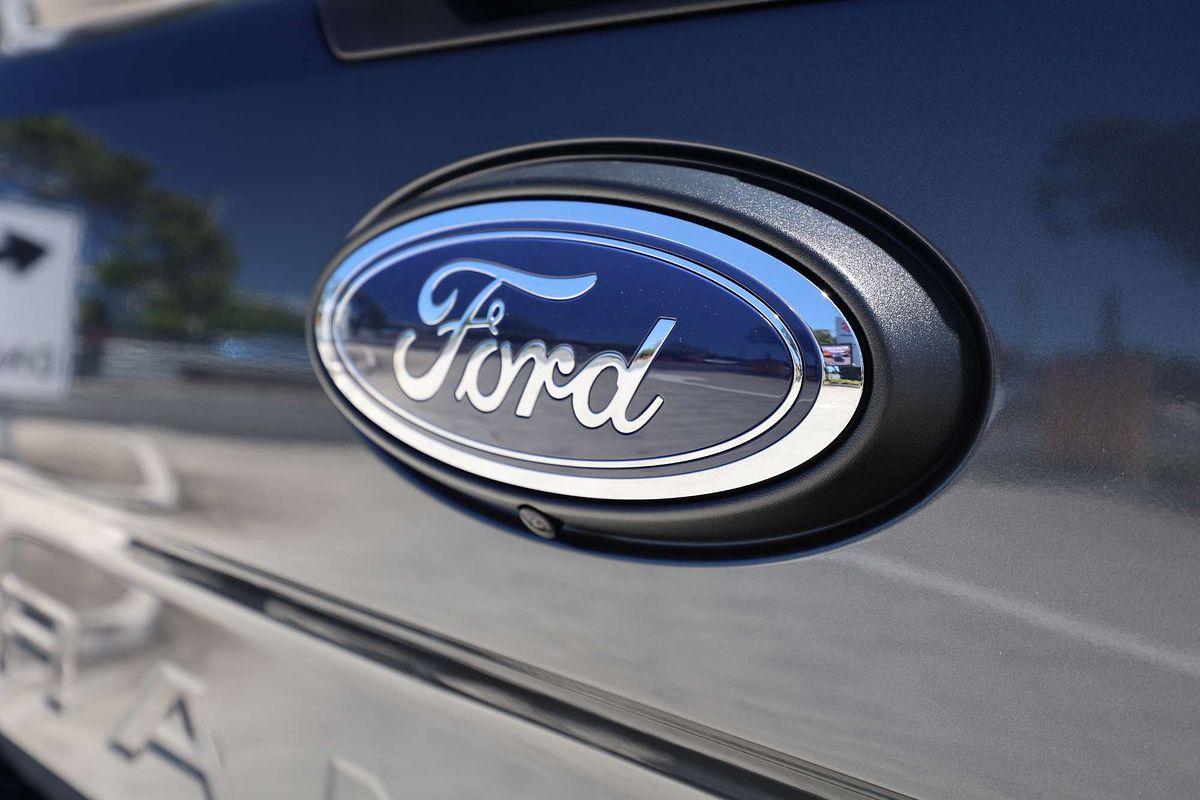 2024 Ford Ranger XLT 4X4 2.0L