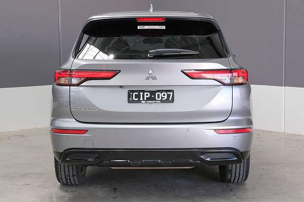 2023 Mitsubishi Outlander LS ZM