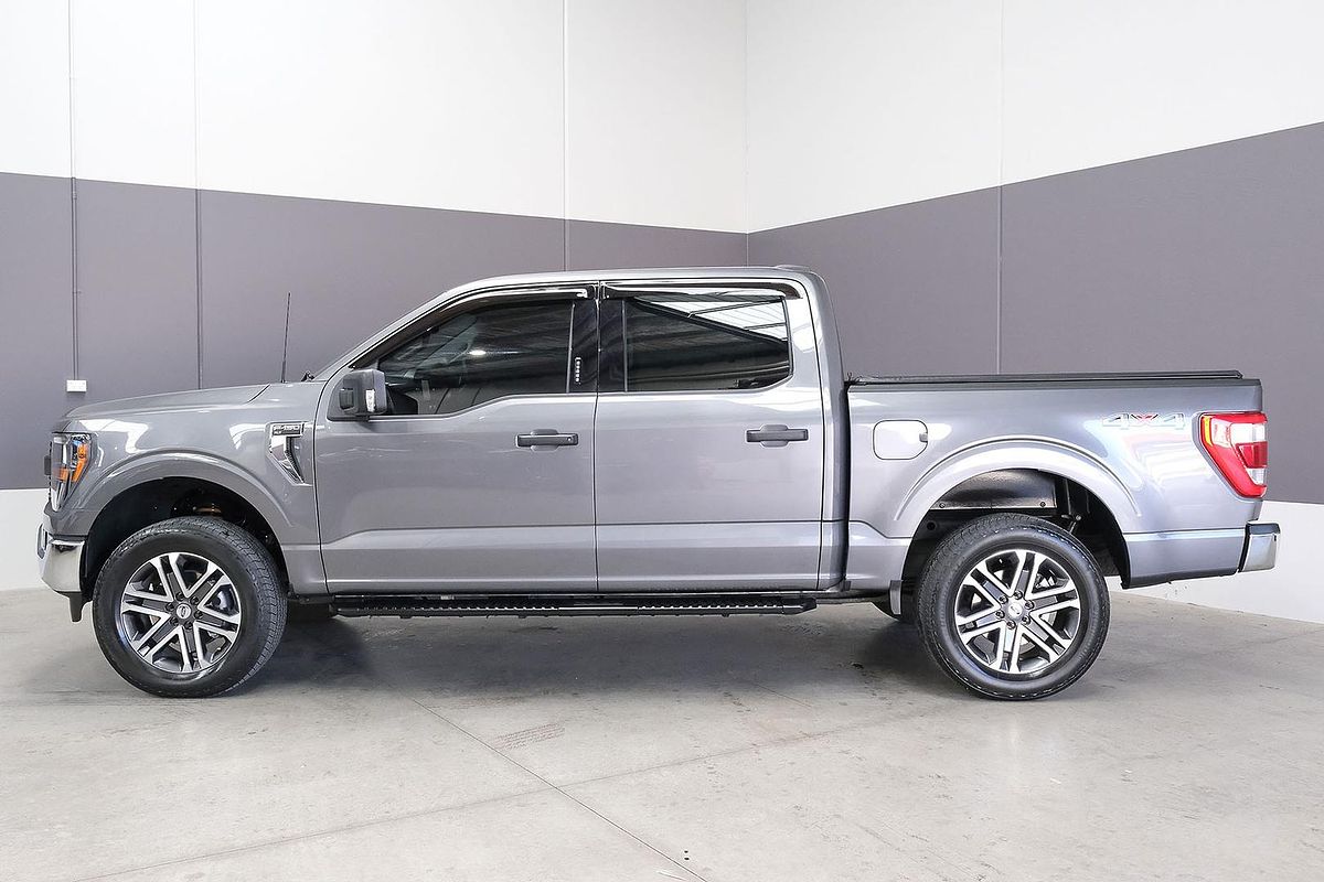 2023 Ford F-150 XLT 4X4 SWB