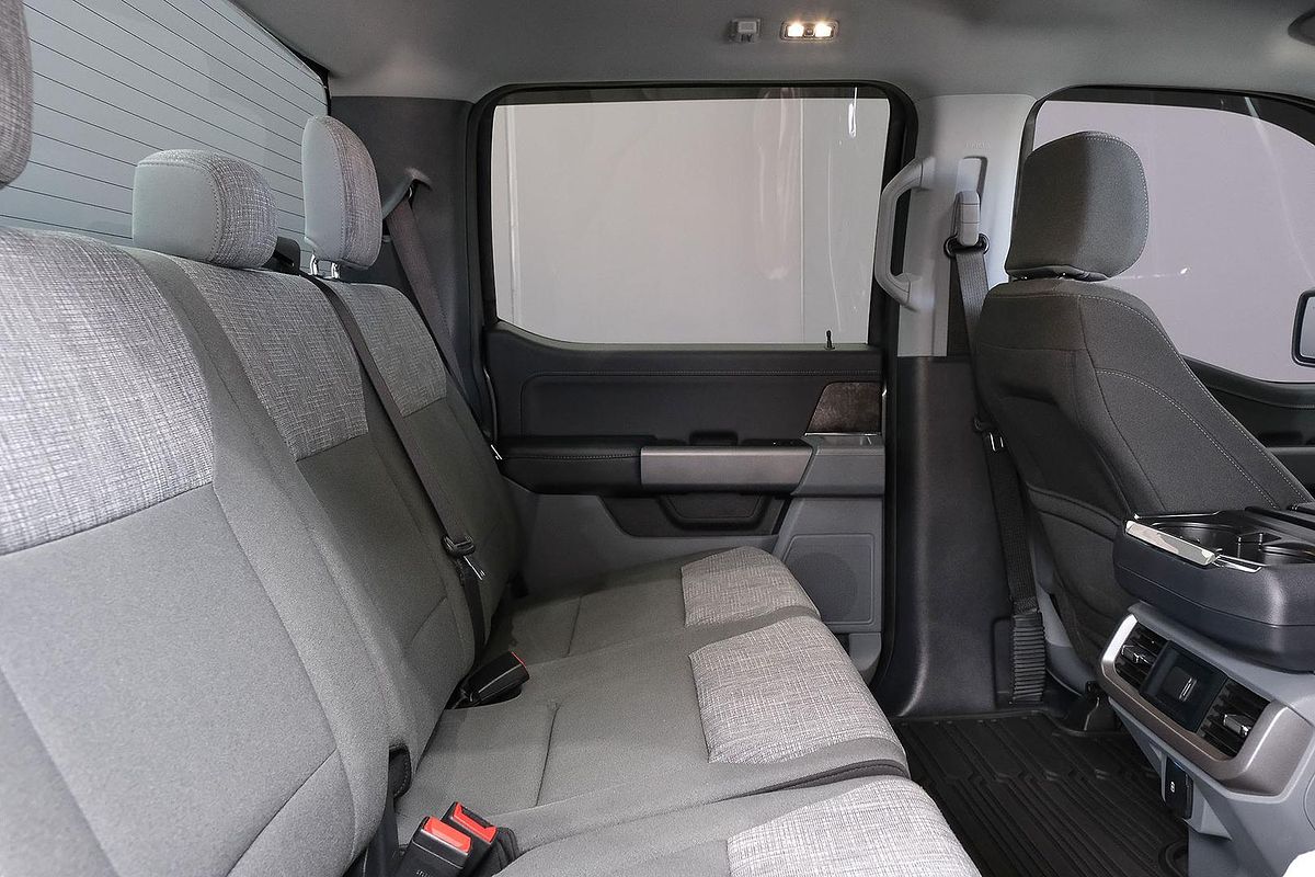 2023 Ford F-150 XLT 4X4 SWB