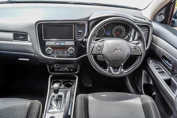 2017 Mitsubishi Outlander ES ZL