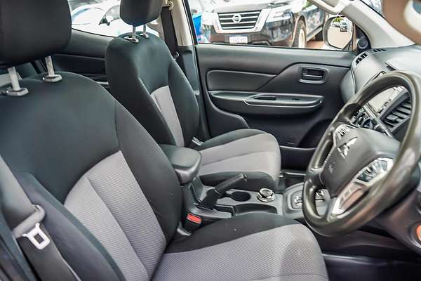 2021 Mitsubishi Triton GLX MR 4X4