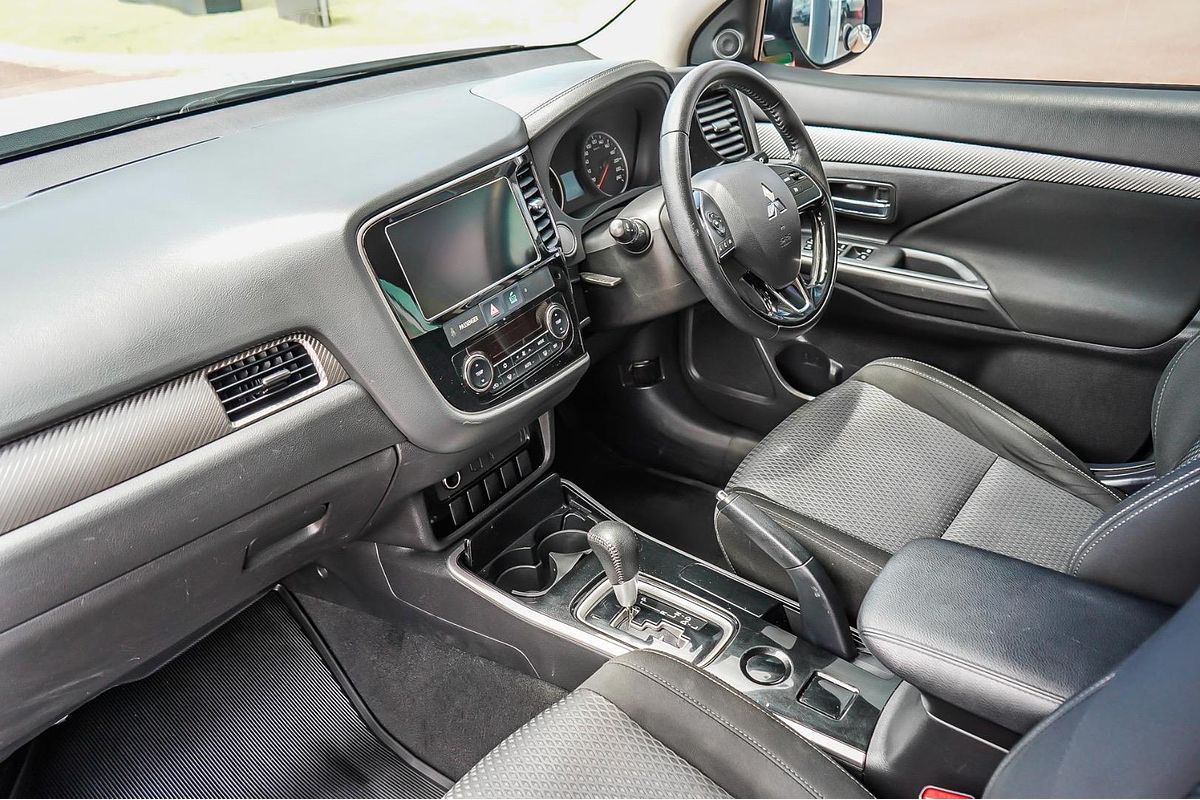 2017 Mitsubishi Outlander ES ZL