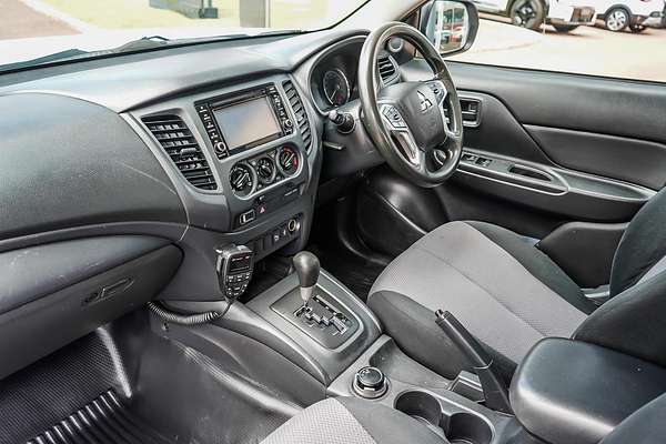 2021 Mitsubishi Triton GLX MR 4X4