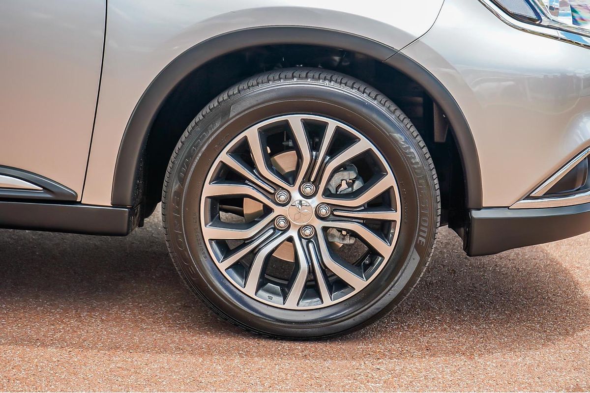 2017 Mitsubishi Outlander ES ZL