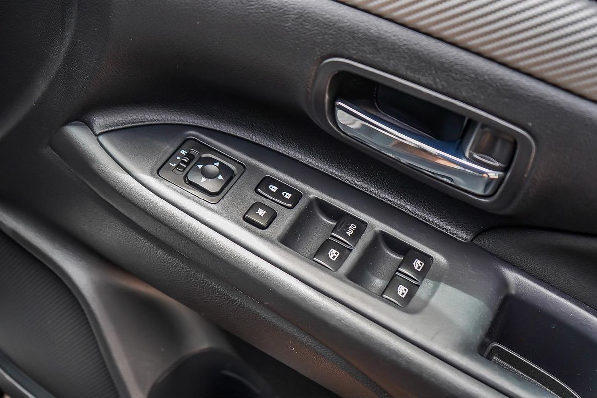 2017 Mitsubishi Outlander ES ZL