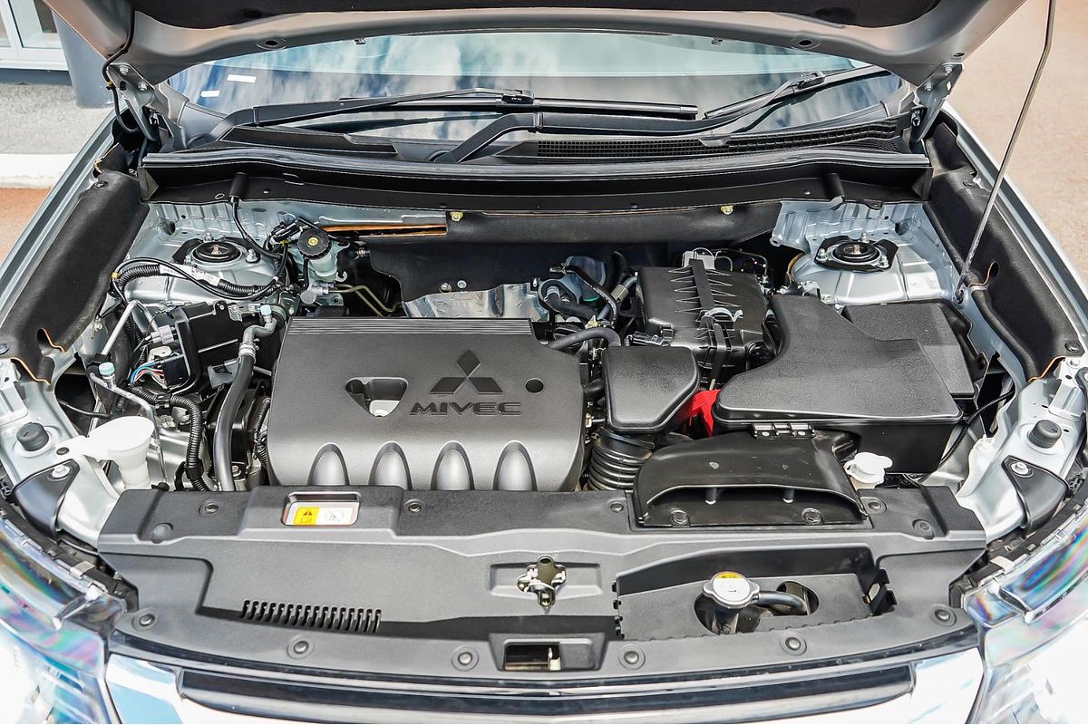 2017 Mitsubishi Outlander ES ZL