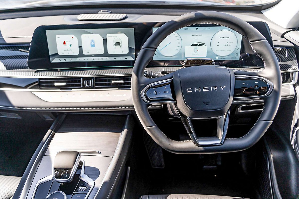 2025 Chery Tiggo 7 Super Hybrid Ultimate T32