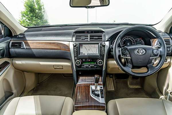 2012 Toyota Aurion Presara GSV50R