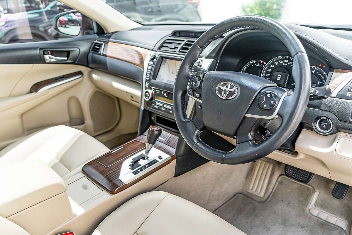 2012 Toyota Aurion Presara GSV50R