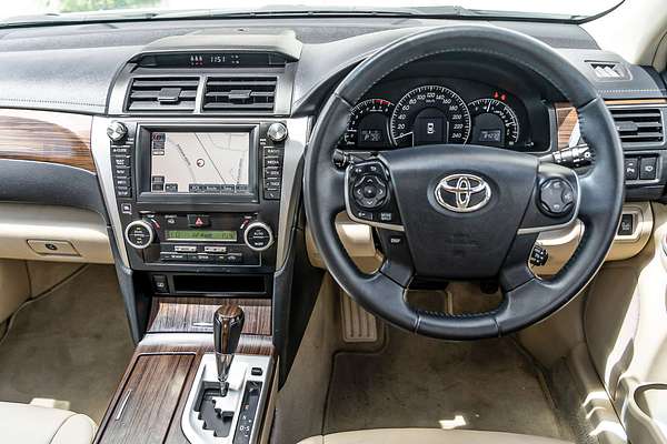 2012 Toyota Aurion Presara GSV50R