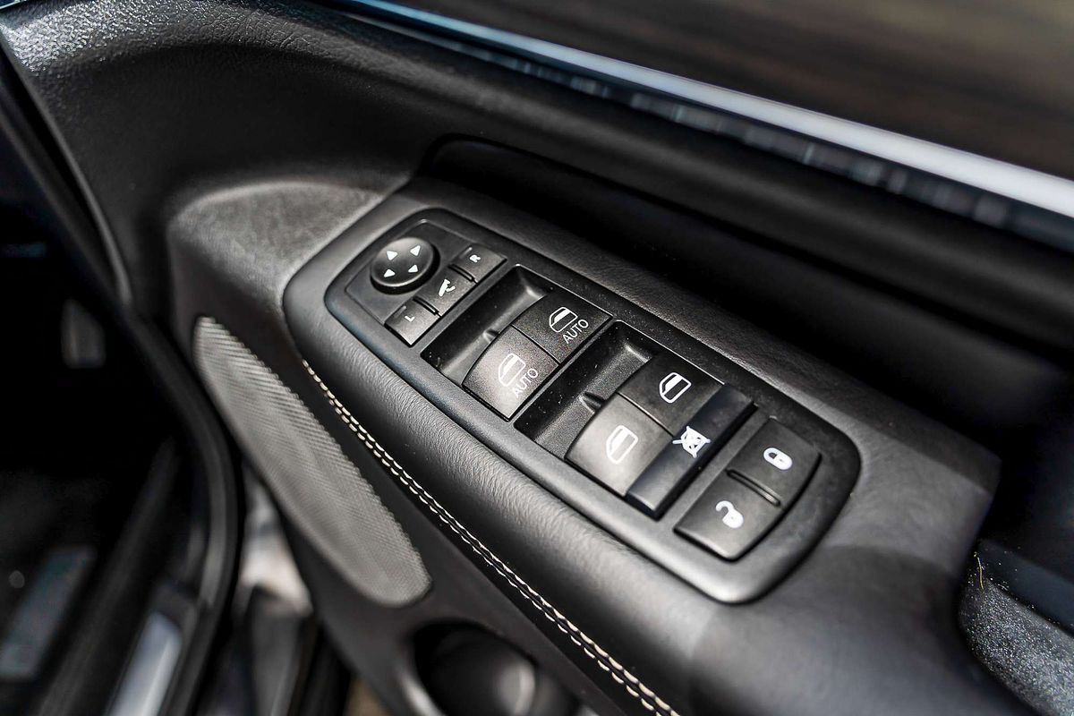 2015 Jeep Grand Cherokee Overland WK