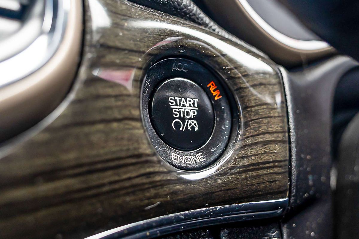 2015 Jeep Grand Cherokee Overland WK