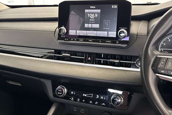 2023 Mitsubishi Outlander ES ZM