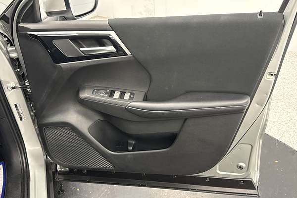 2023 Mitsubishi Outlander ES ZM