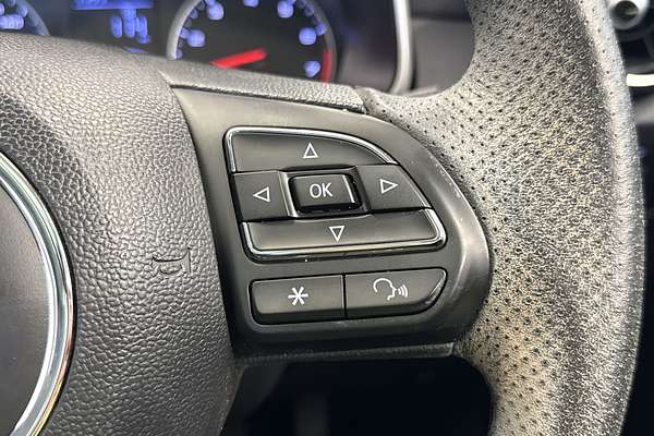 2020 MG ZS Essence AZS1