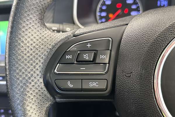 2020 MG ZS Essence AZS1