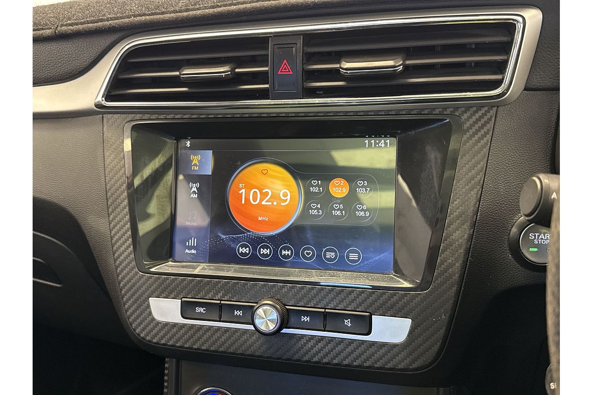 2020 MG ZS Essence AZS1