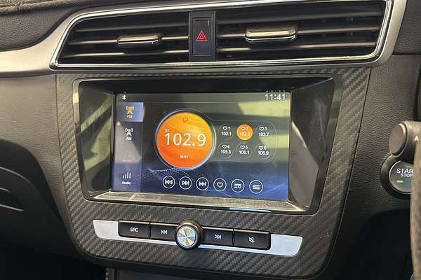 2020 MG ZS Essence AZS1