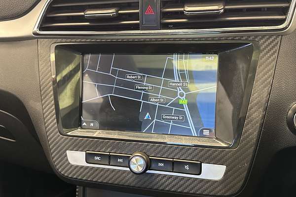 2020 MG ZS Essence AZS1