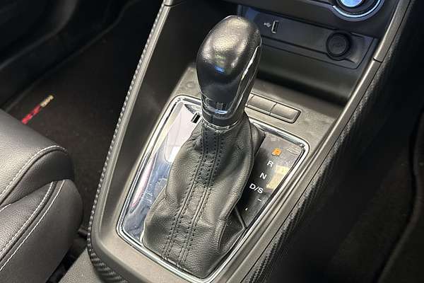 2020 MG ZS Essence AZS1