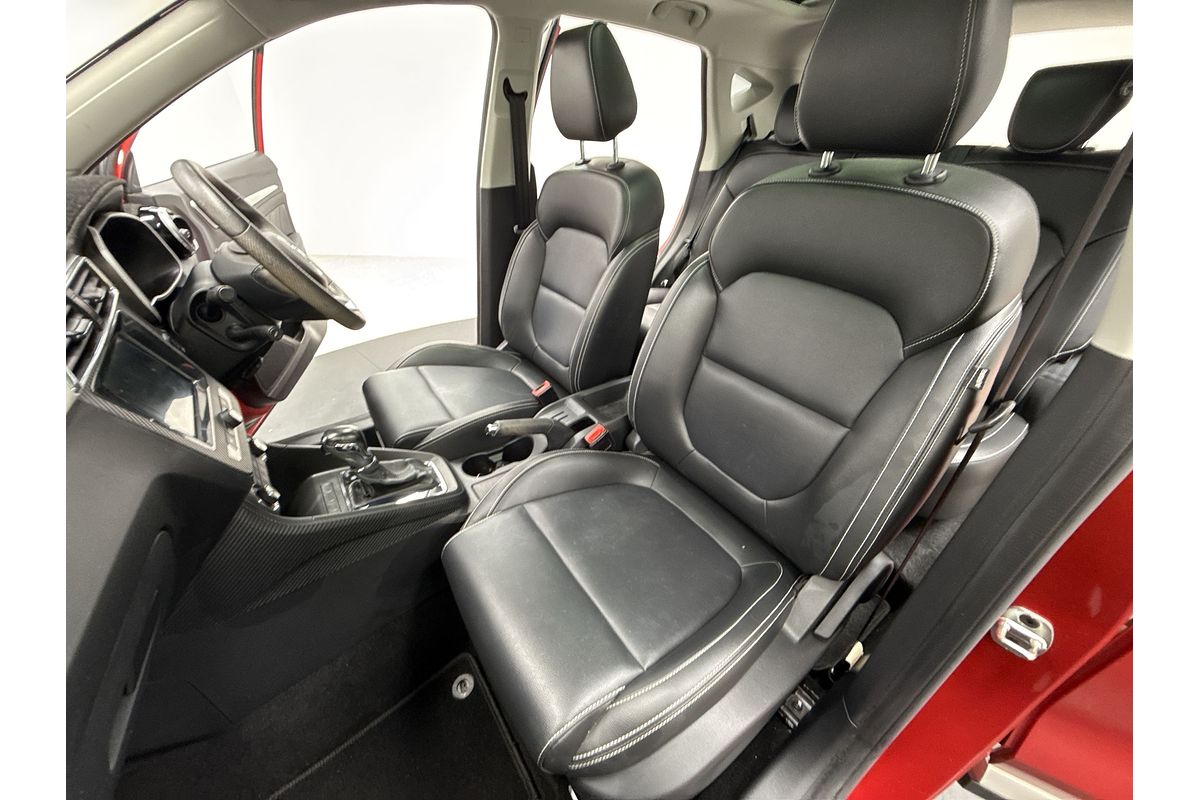 2020 MG ZS Essence AZS1