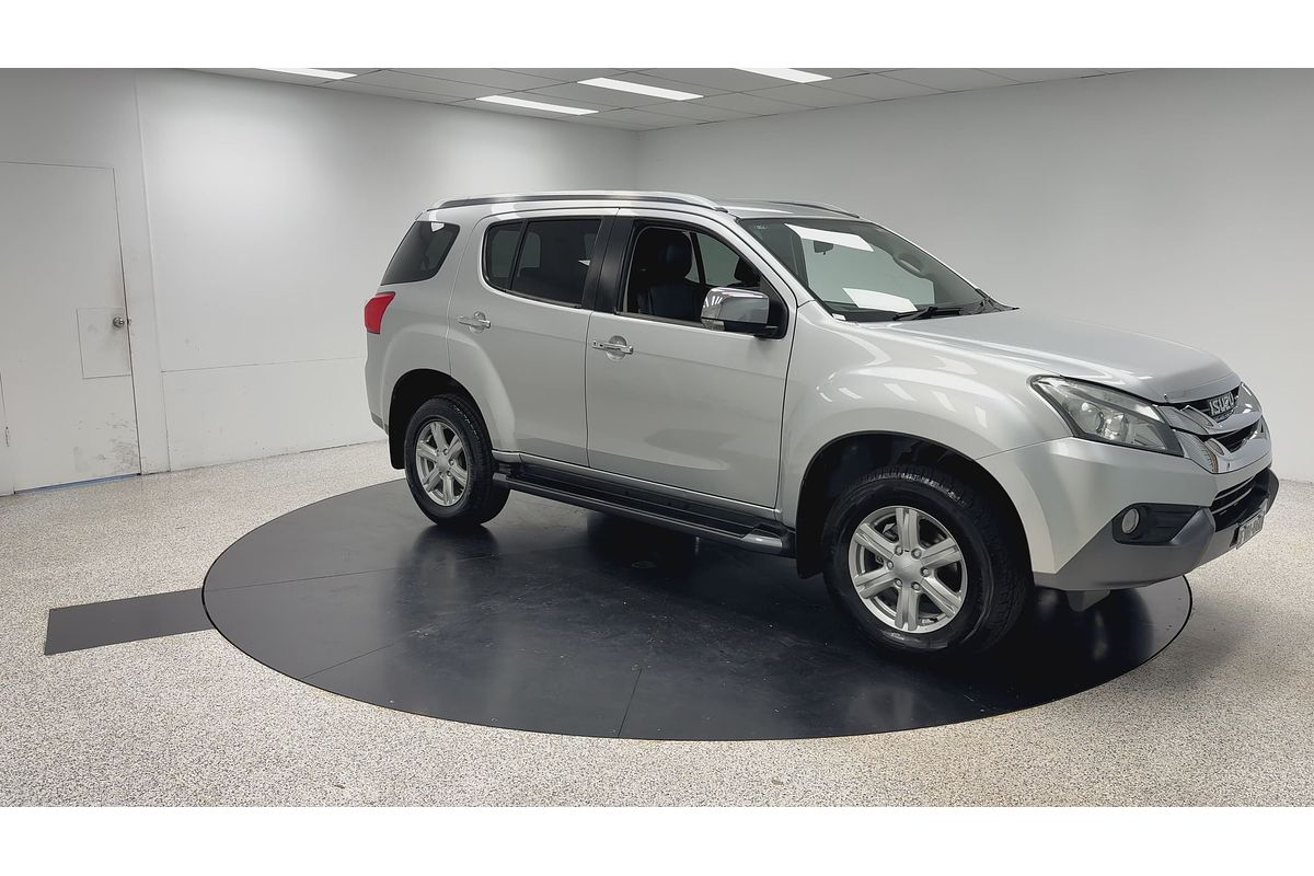2016 Isuzu MU-X LS-T