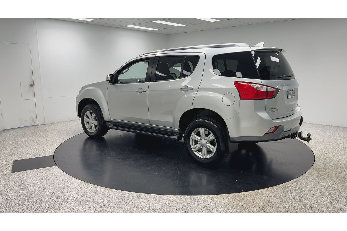 2016 Isuzu MU-X LS-T