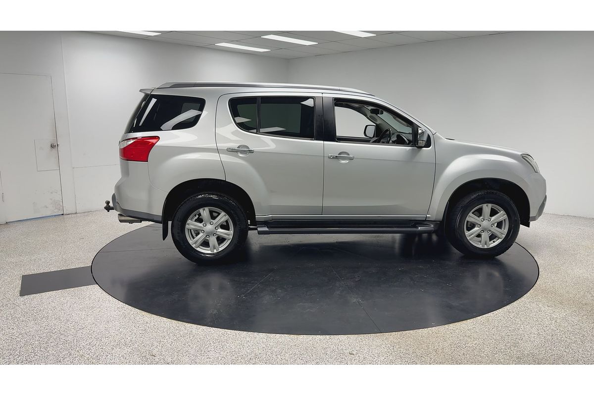 2016 Isuzu MU-X LS-T