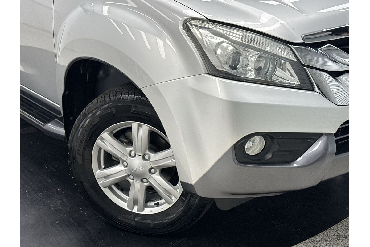 2016 Isuzu MU-X LS-T