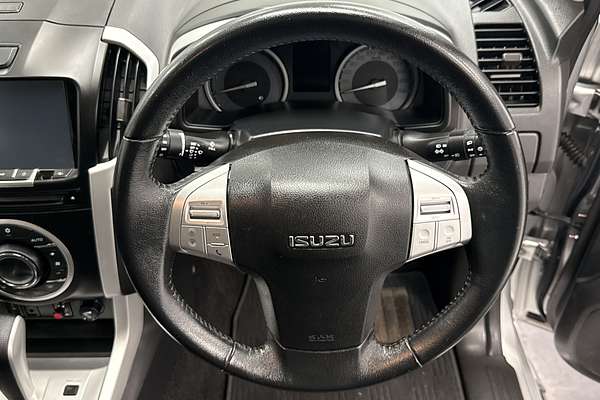 2016 Isuzu MU-X LS-T