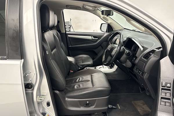 2016 Isuzu MU-X LS-T