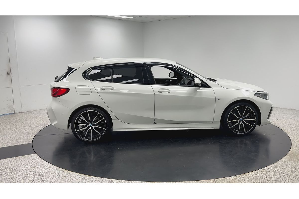2022 BMW 1 Series 118i M Sport F40